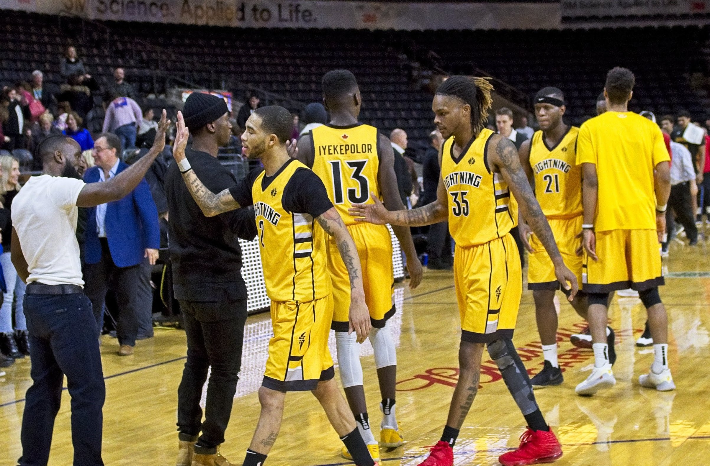 London, Ontario basketball players
